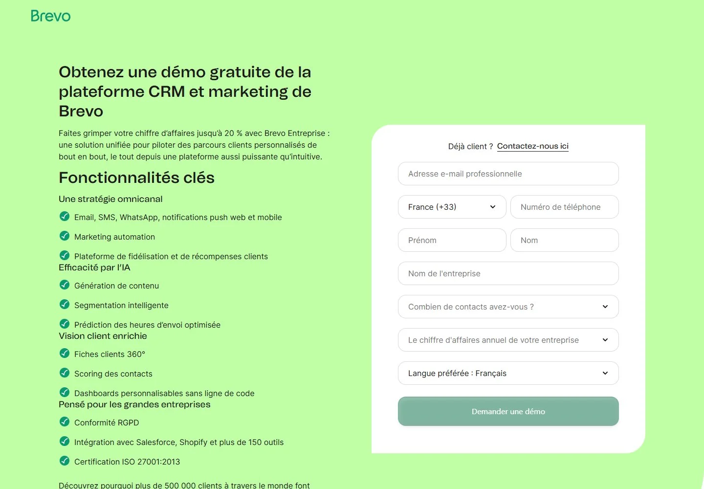 Landing page Brevo : fonctionnalités à gauche, formulaire de demande de démo à droite.
