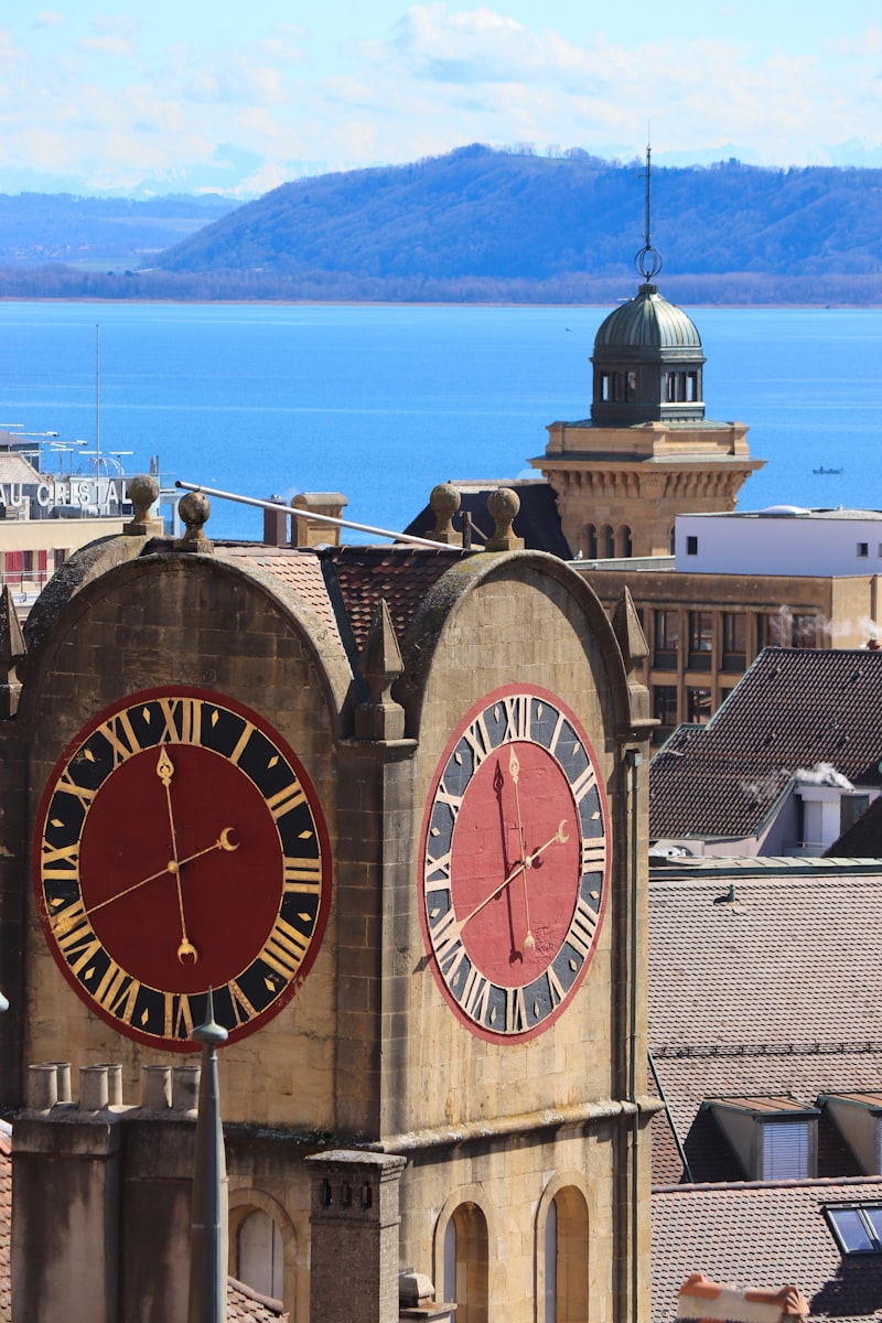 Vue de Neuchâtel et du lac